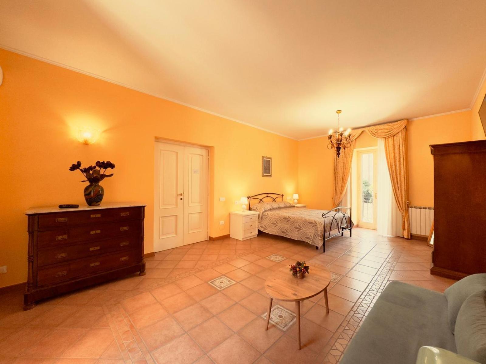 Casa Pepe - Fondi Vertice Rooms Extérieur photo
