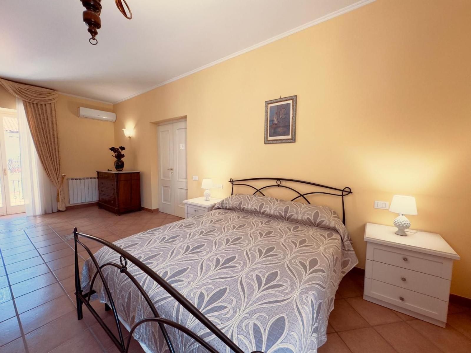 Casa Pepe - Fondi Vertice Rooms Extérieur photo