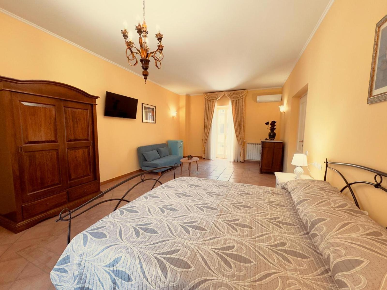 Casa Pepe - Fondi Vertice Rooms Extérieur photo