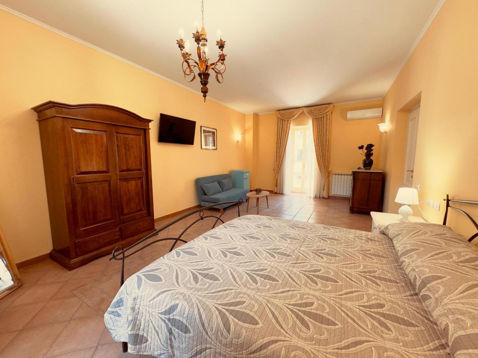 Casa Pepe - Fondi Vertice Rooms Extérieur photo